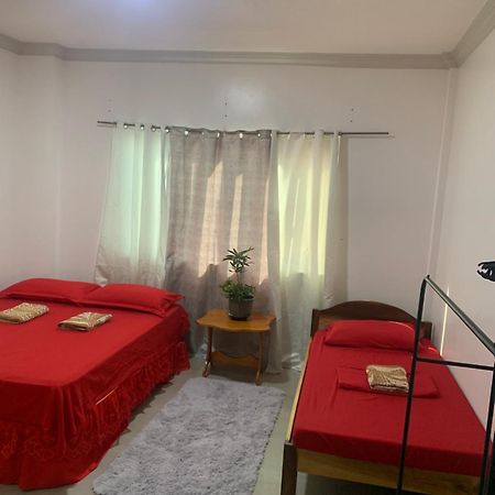 Soul Travellers Dagatan Castle Hotel Badian Buitenkant foto