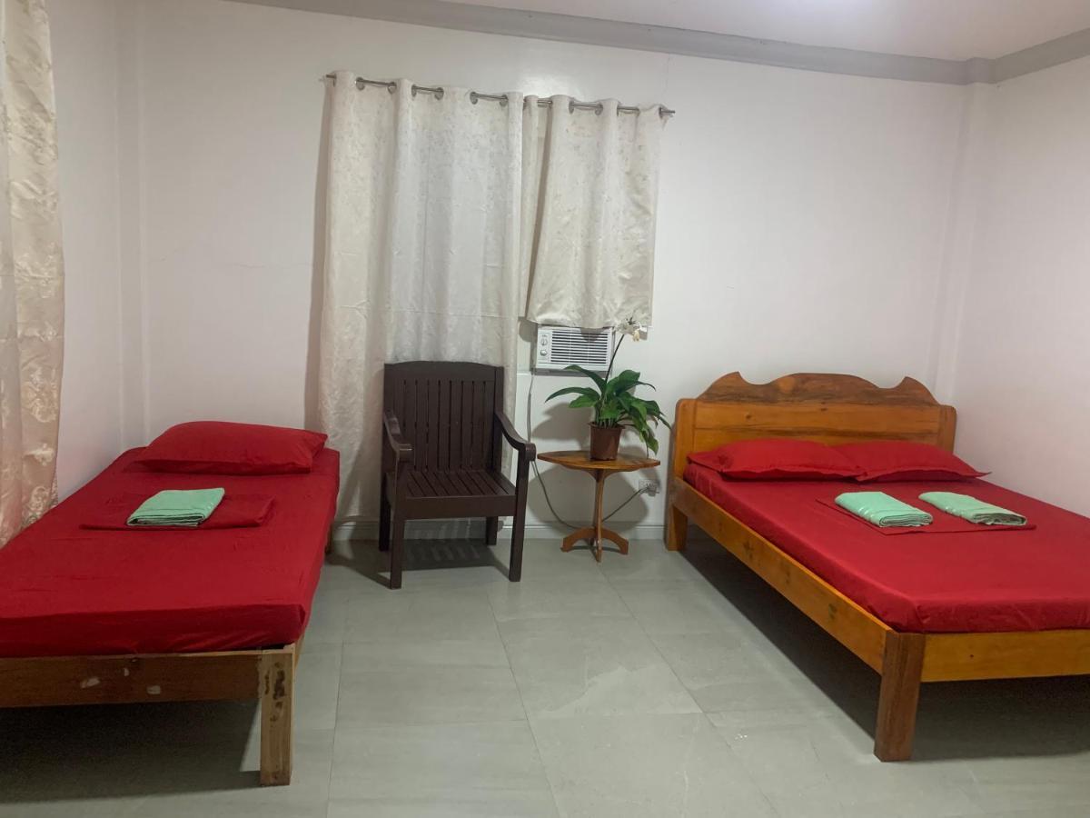 Soul Travellers Dagatan Castle Hotel Badian Buitenkant foto